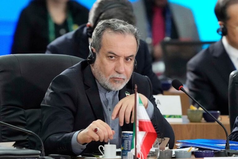 ایران آماده بررسی پیشنهاد هسته‌ای «منصفانه و متوازن» از سوی آمریکا است!