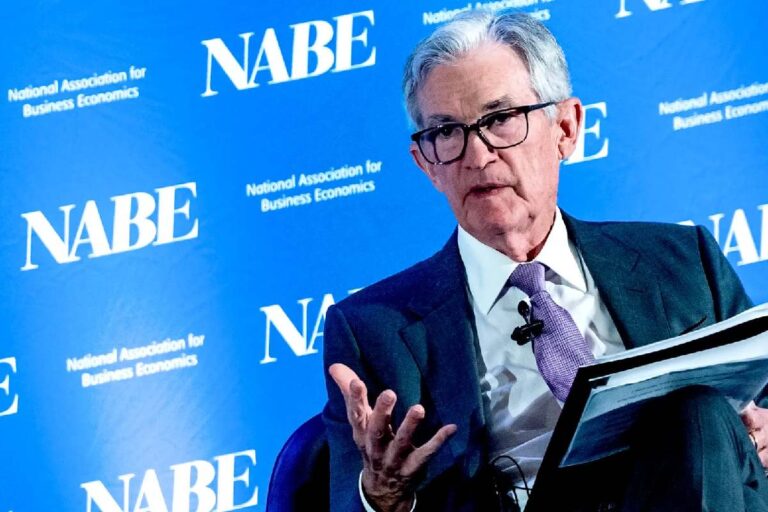جروم پاول فردا در نشست NABE درباره آینده نرخ بهره سخنرانی می‌کند! (14 اکتبر 2025)