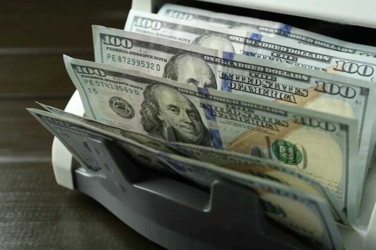 جهش قیمت دلار در تعطیلات نوروز | ۳ فروردین ۱۴۰۵
